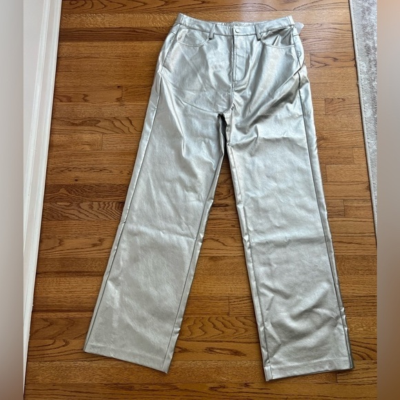 WAYF Women’s Silver Metallic Faux Leather Wide Leg High Waist Pants Size L - Picture 6 of 8